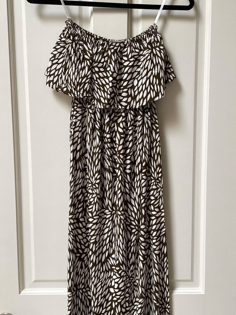 Bali Queen olive green & white strapless maxi dress, one size, fits like a M,NWT